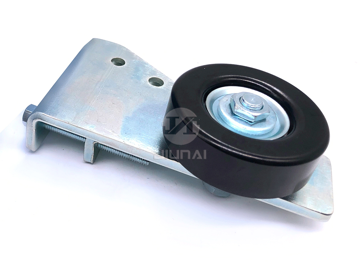 ISUZU/JMC BN3-19636-AB TENSIONER PULLEY ISUZU 4D30 JMC HYATT N800 KAIYUN N720 BELT TENSIONER PULLEY