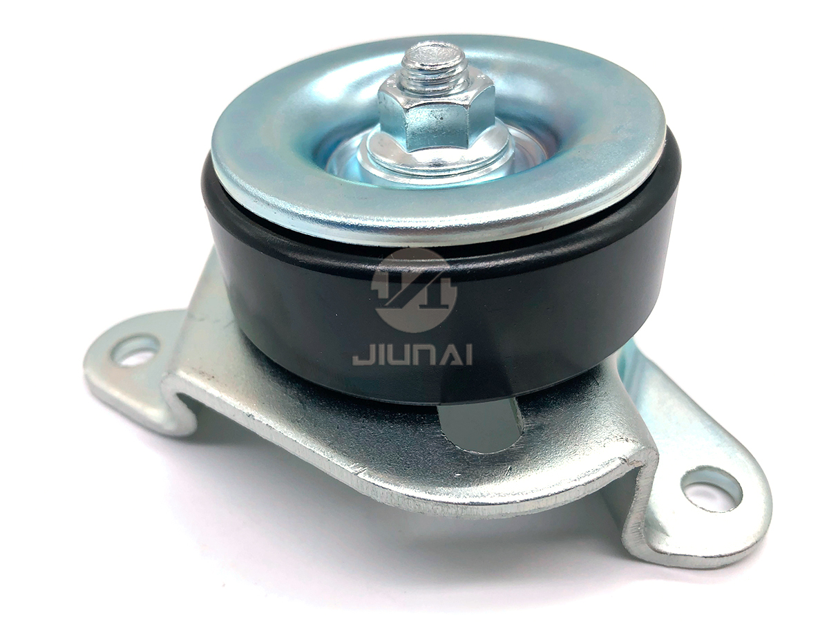 ISUZU/JMC DN3-19636-AC TENSIONER PULLEY ISUZU 4D30 JMC HYATT N800 KAIYUN N720 BELT TENSIONER PULLEY